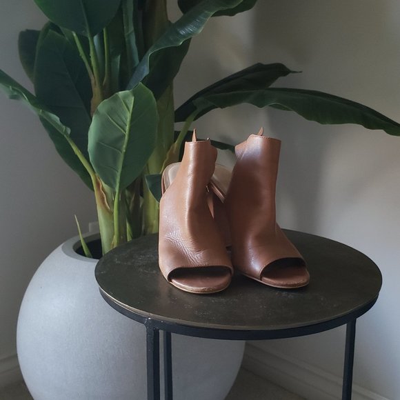 ALDO HEELS - Picture 5 of 6